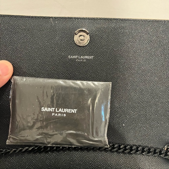 Authentic ysl bag ! Great condition ! - Picture 3 of 7